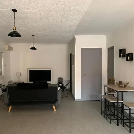 Apartamento Belle Maison 100m2 Avec Terrasse Et Parking Prive *